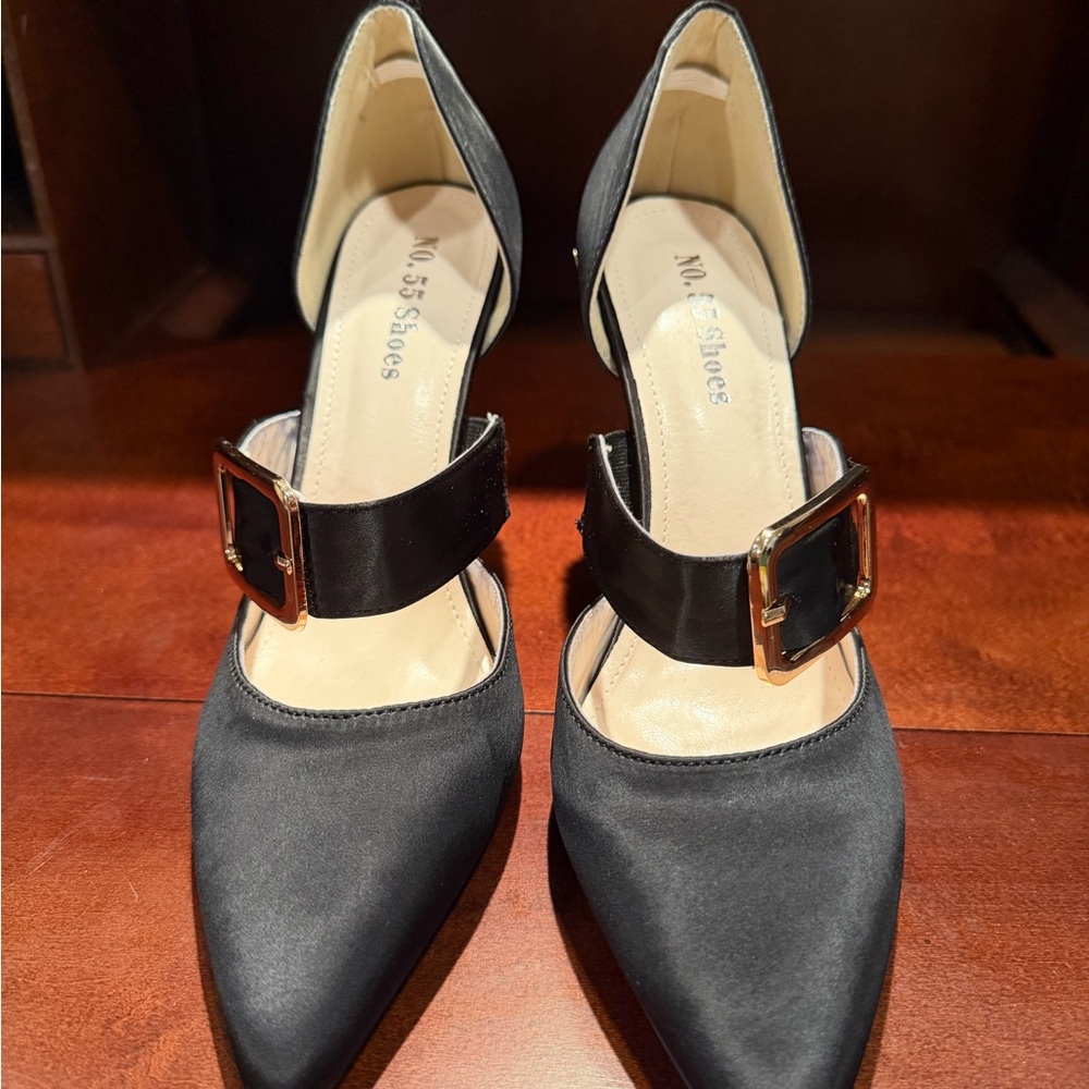 Chic Black Heels with Buckle by